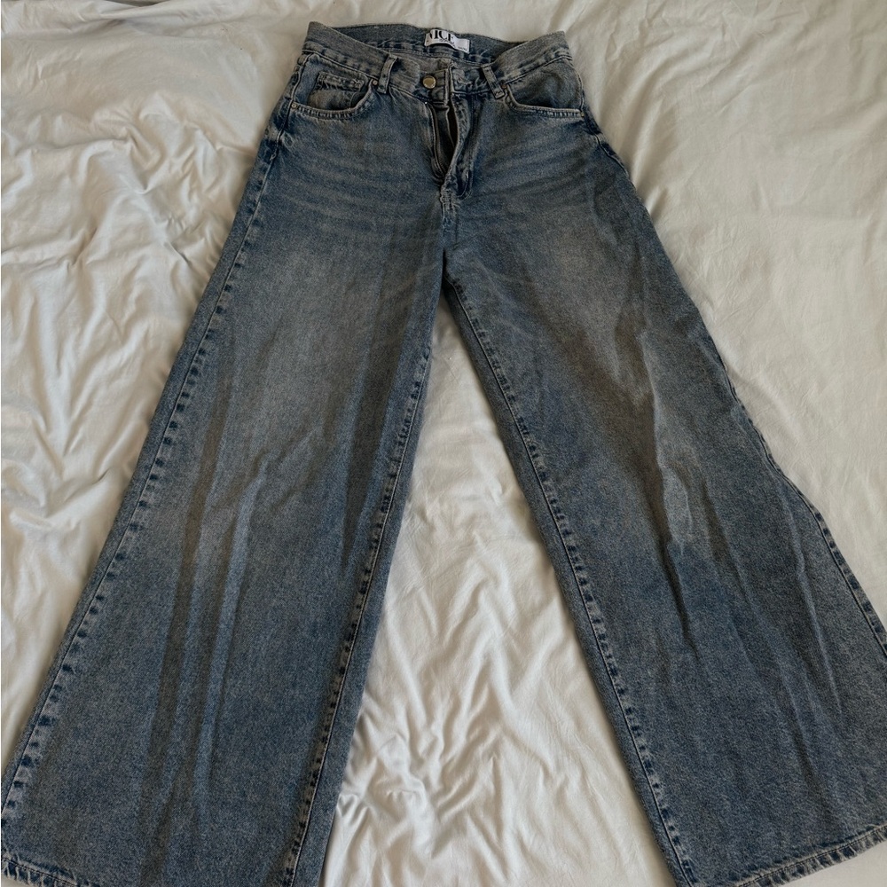 Wide-Leg Blue Jeans